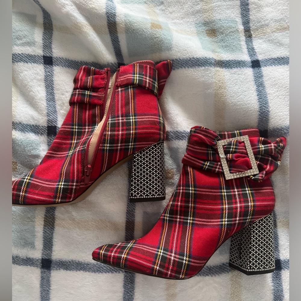 Betsey Johnson heels. Never worn. Do not have box